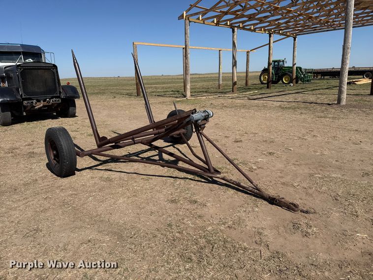 image for item EW4575 Hay bale mover