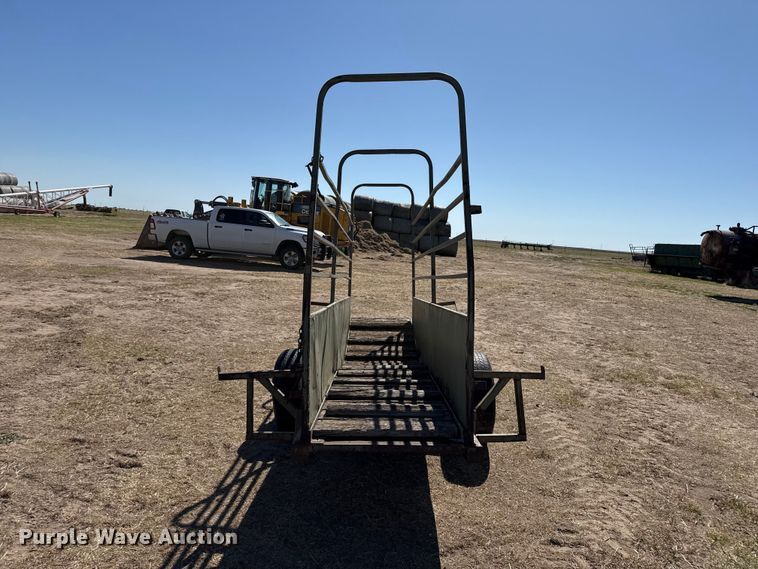 image for item EW4576 Portable livestock chute