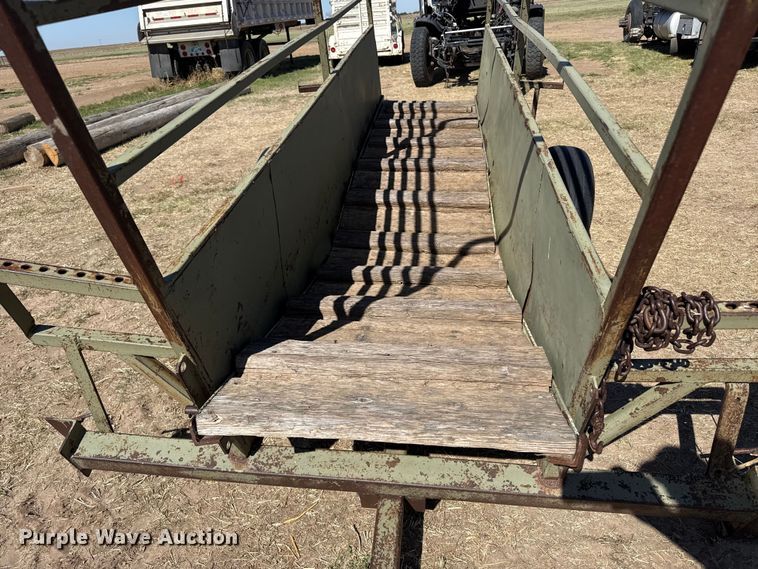 image for item EW4576 Portable livestock chute