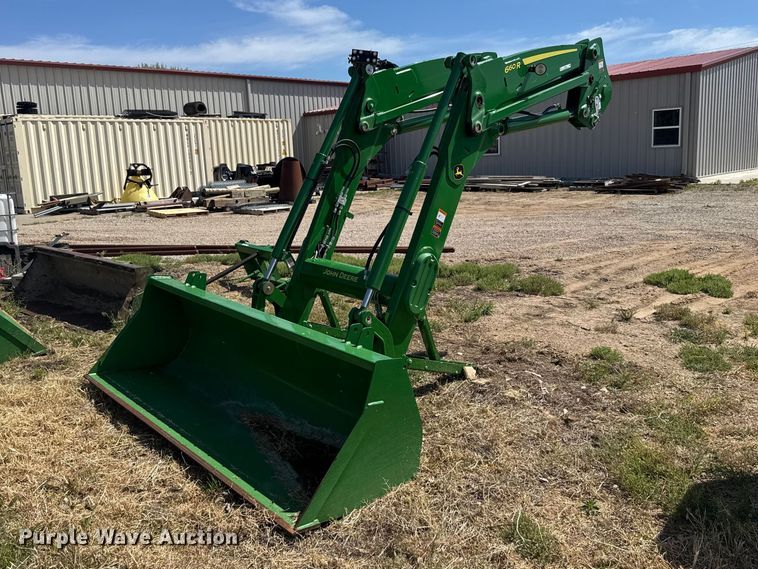 image for item FB7323 2021 John Deere 660R loader