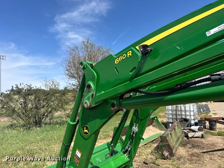image for item FB7323 2021 John Deere 660R loader