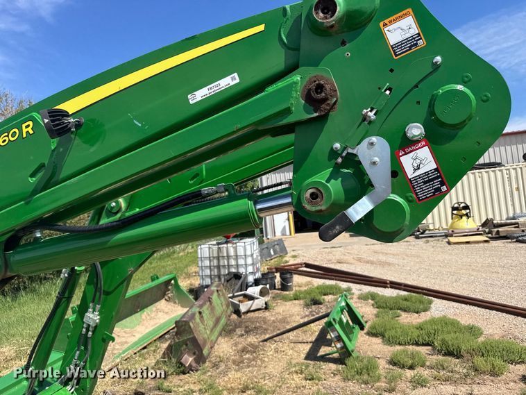image for item FB7323 2021 John Deere 660R loader