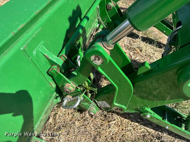 image for item FB7323 2021 John Deere 660R loader