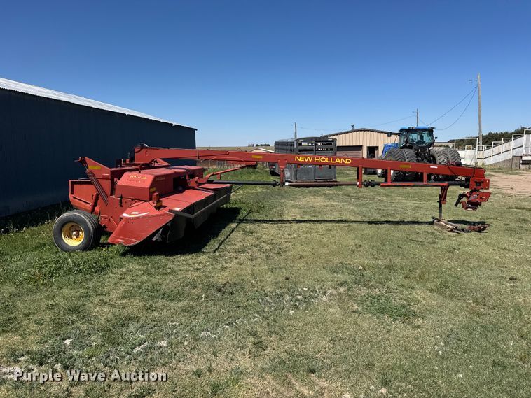 image for item FB7381 New Holland 1441 swather / windrower