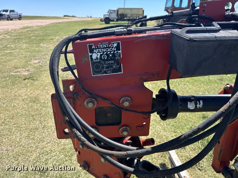 image for item FB7381 New Holland 1441 swather / windrower