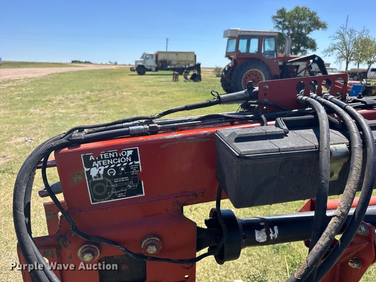 image for item FB7381 New Holland 1441 swather / windrower