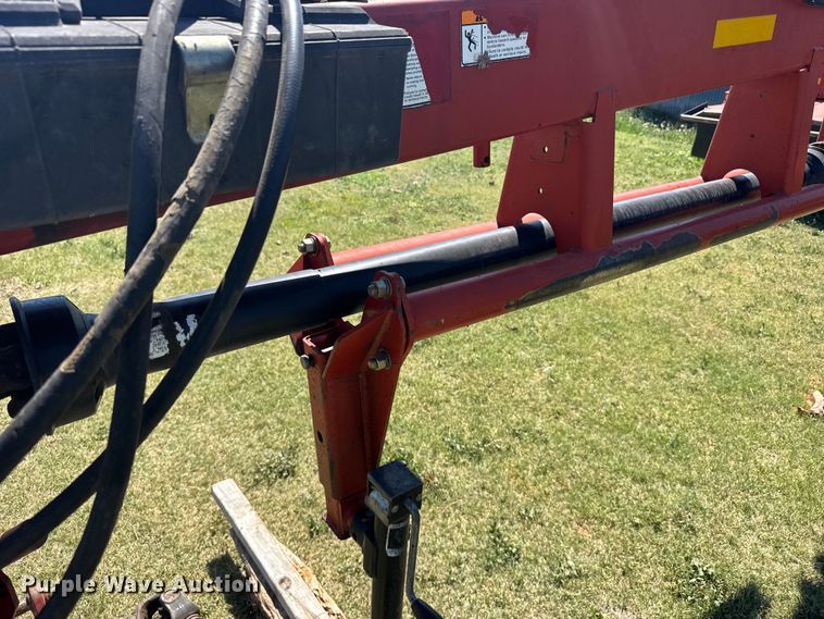 image for item FB7381 New Holland 1441 swather / windrower