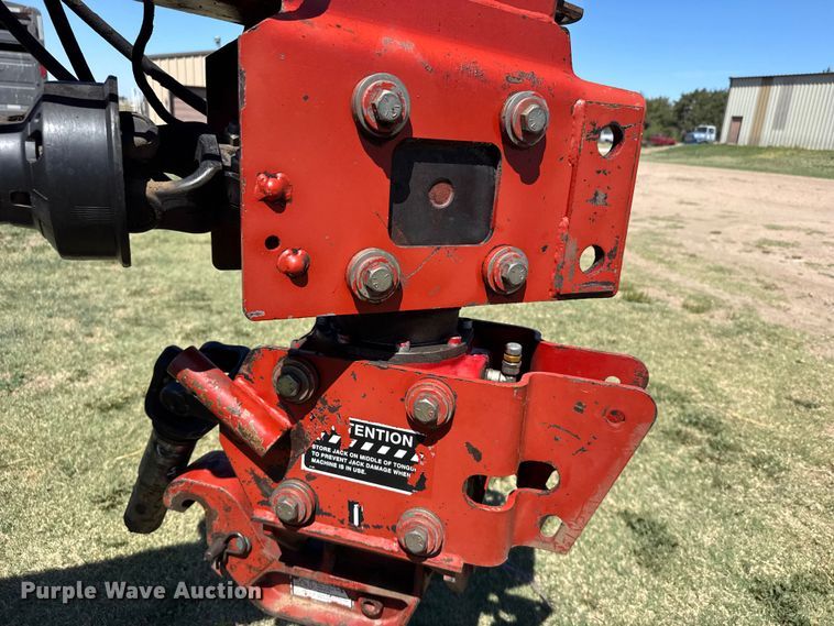 image for item FB7381 New Holland 1441 swather / windrower