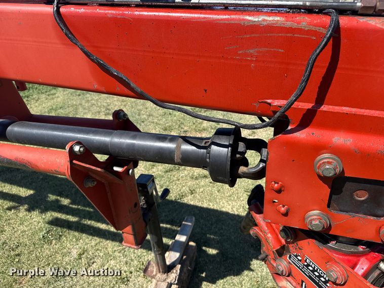 image for item FB7381 New Holland 1441 swather / windrower