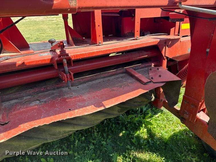 image for item FB7381 New Holland 1441 swather / windrower