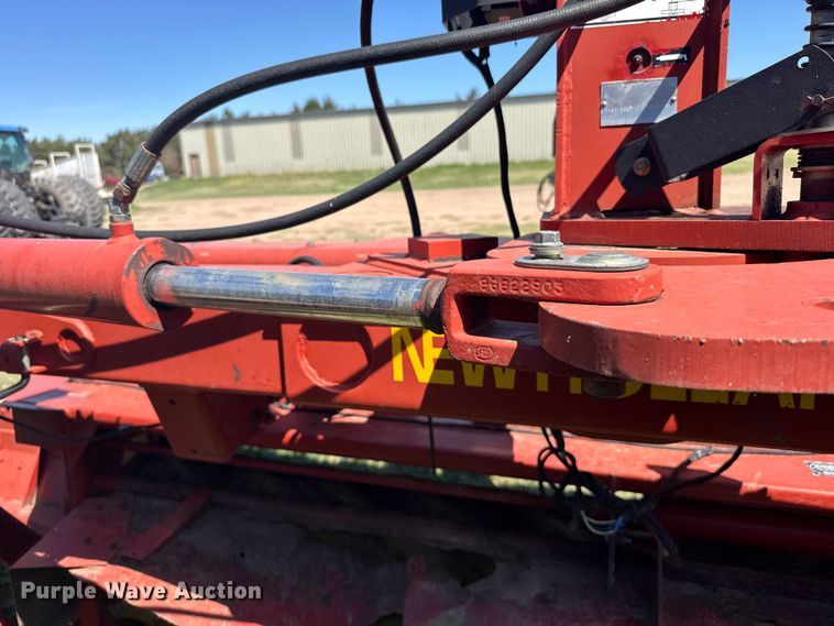 image for item FB7381 New Holland 1441 swather / windrower
