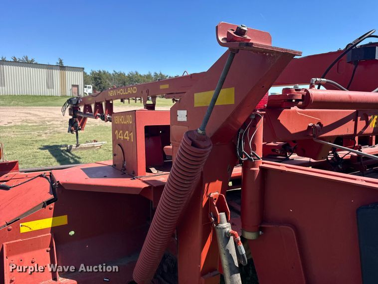 image for item FB7381 New Holland 1441 swather / windrower