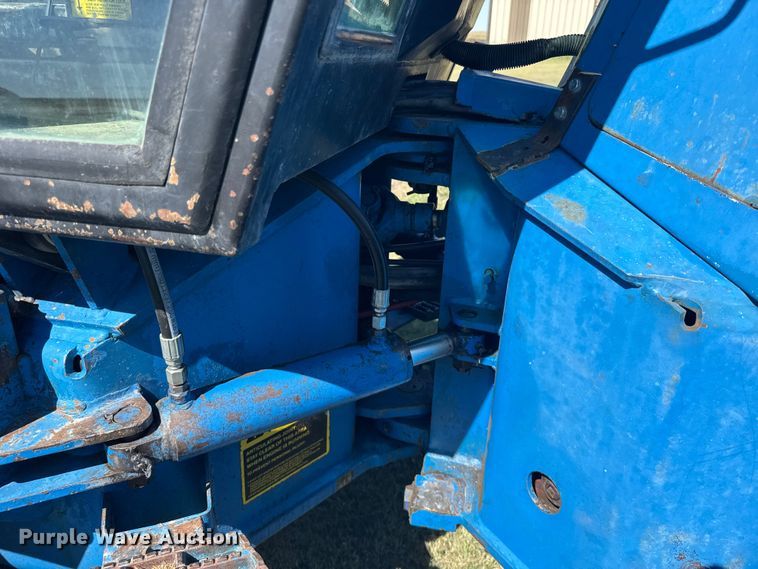 image for item FB7382 Ford 9030 Versatile 4WD bi-directional tractor
