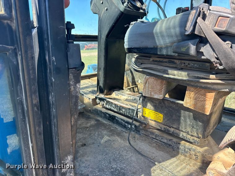 image for item FB7382 Ford 9030 Versatile 4WD bi-directional tractor