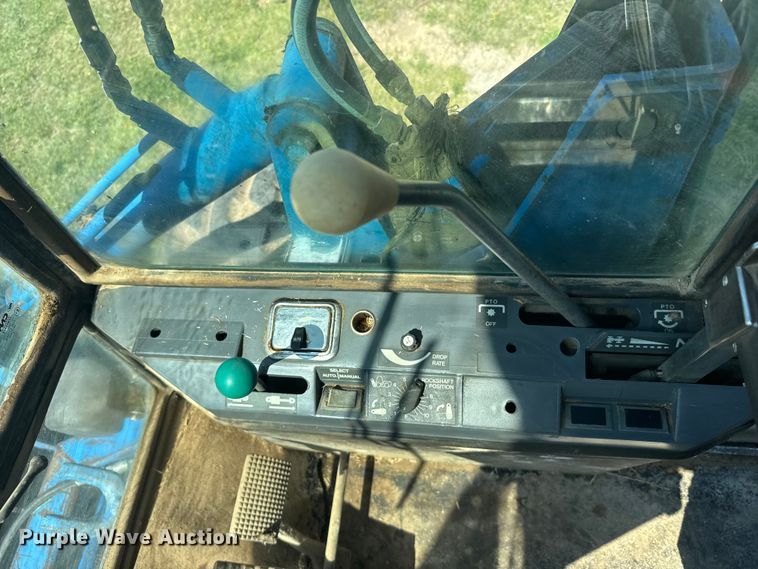image for item FB7382 Ford 9030 Versatile 4WD bi-directional tractor