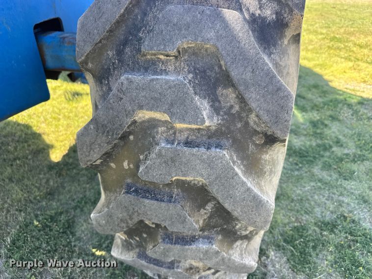 image for item FB7382 Ford 9030 Versatile 4WD bi-directional tractor