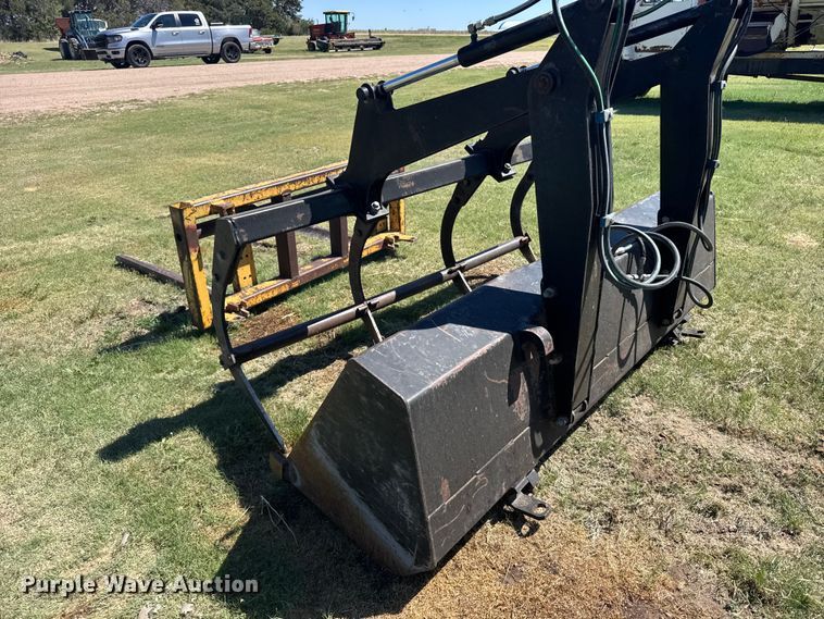 image for item FB7382 Ford 9030 Versatile 4WD bi-directional tractor
