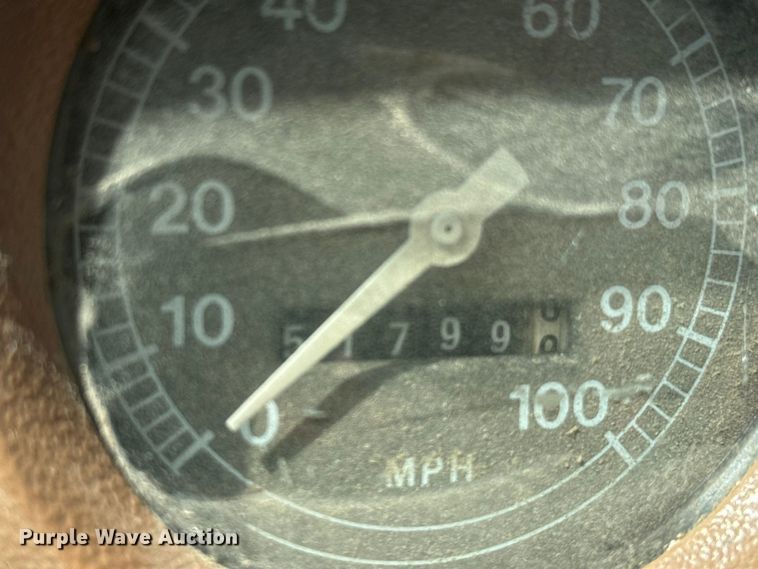 image for item FB7384 1976 Ford 750 feed mixer truck