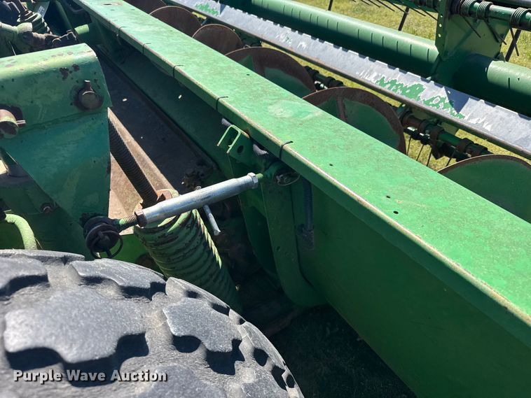image for item FB7385 John Deere 2280 swather / windrower
