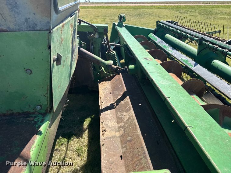 image for item FB7385 John Deere 2280 swather / windrower