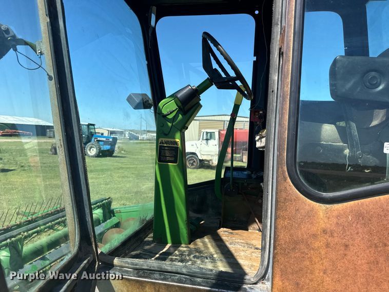 image for item FB7385 John Deere 2280 swather / windrower