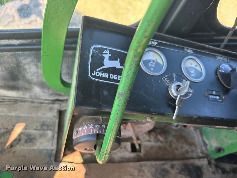 image for item FB7385 John Deere 2280 swather / windrower