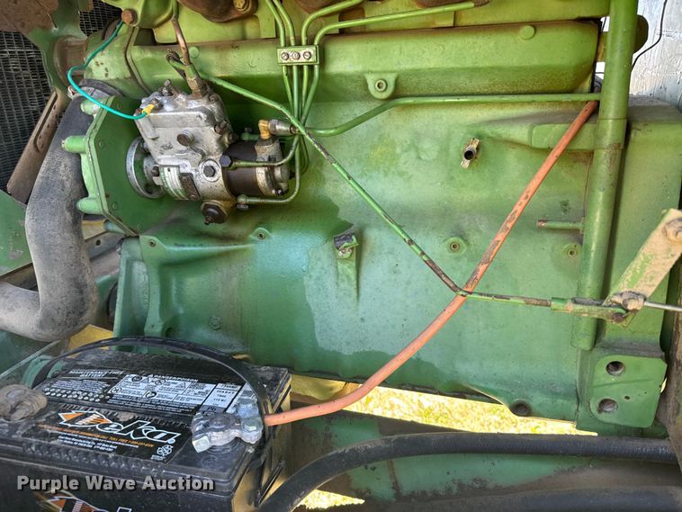 image for item FB7385 John Deere 2280 swather / windrower