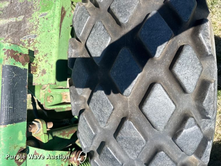 image for item FB7385 John Deere 2280 swather / windrower