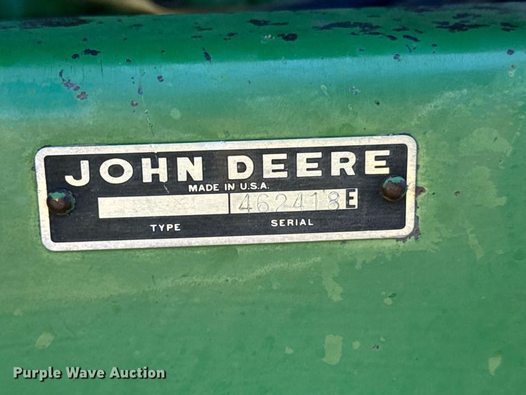 image for item FB7385 John Deere 2280 swather / windrower