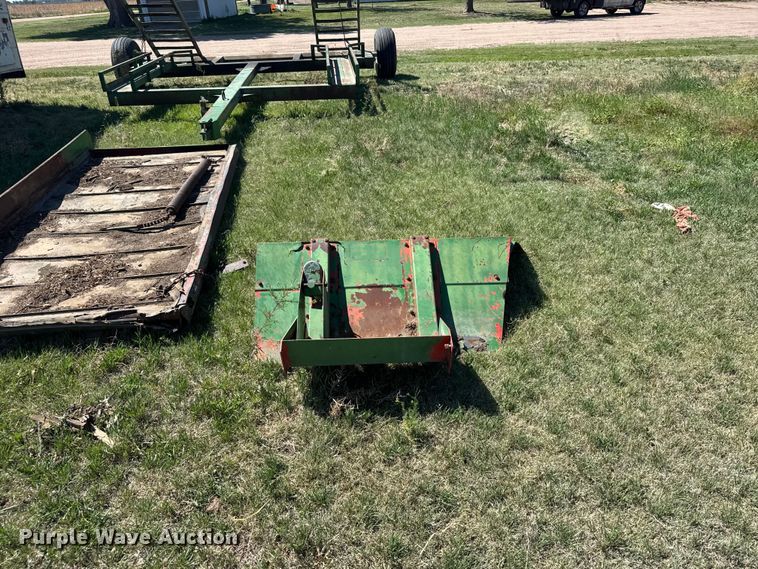 image for item FB7385 John Deere 2280 swather / windrower