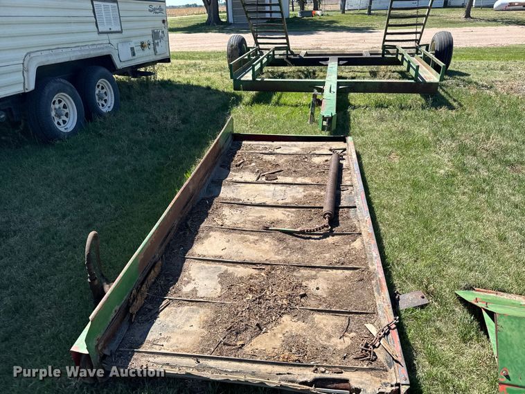 image for item FB7385 John Deere 2280 swather / windrower
