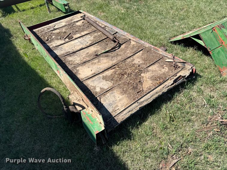 image for item FB7385 John Deere 2280 swather / windrower