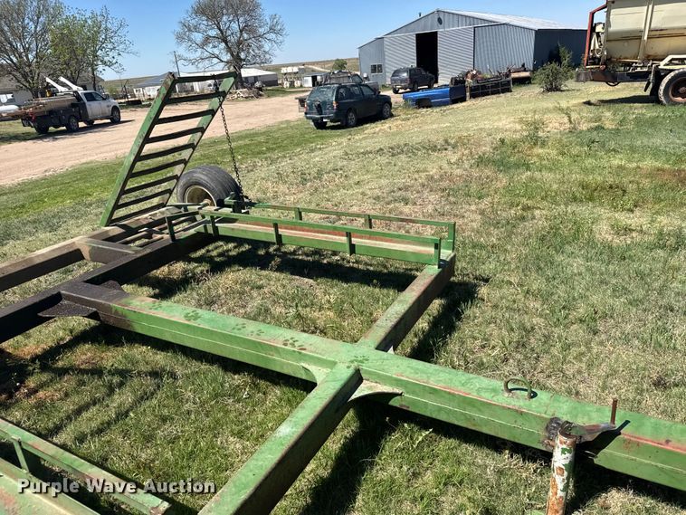 image for item FB7385 John Deere 2280 swather / windrower