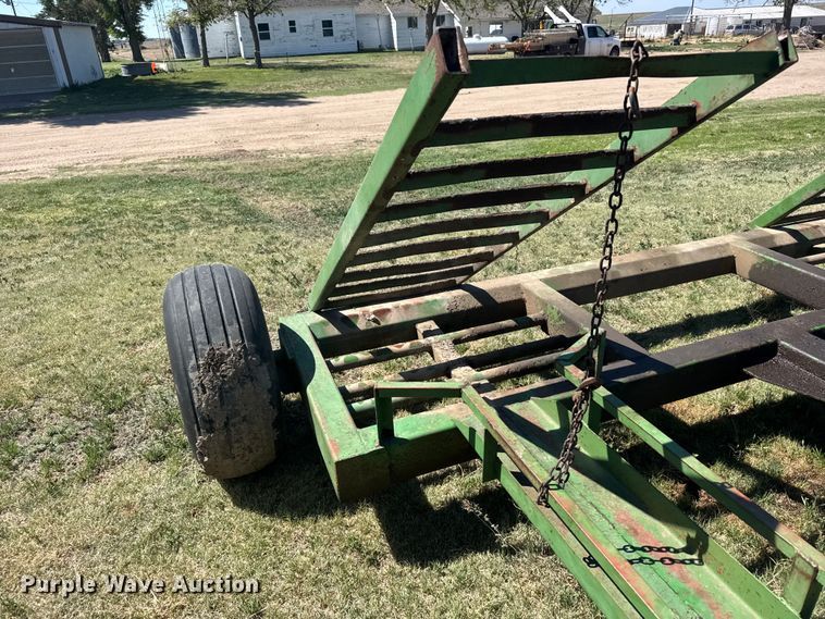 image for item FB7385 John Deere 2280 swather / windrower