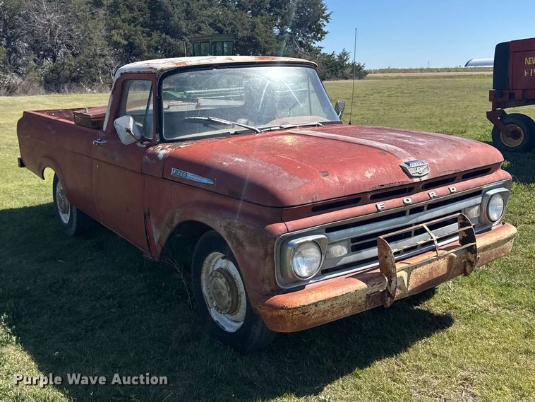 image for item FB7387 1962 Ford F250 pickup truck