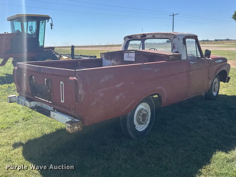 image for item FB7387 1962 Ford F250 pickup truck