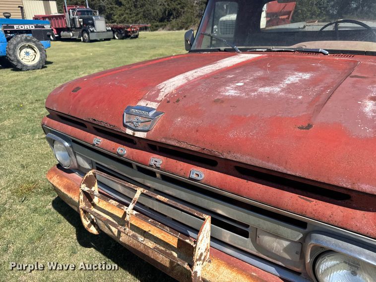 image for item FB7387 1962 Ford F250 pickup truck
