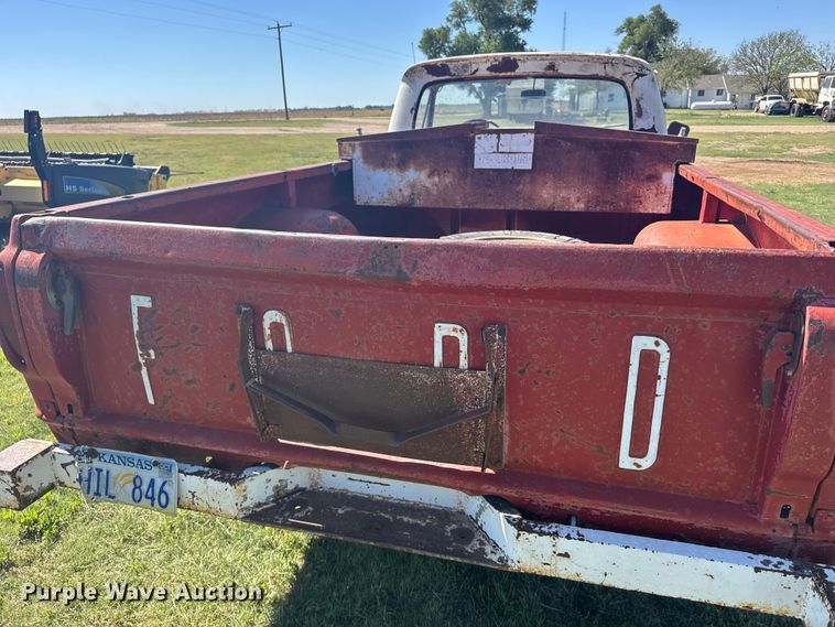 image for item FB7387 1962 Ford F250 pickup truck