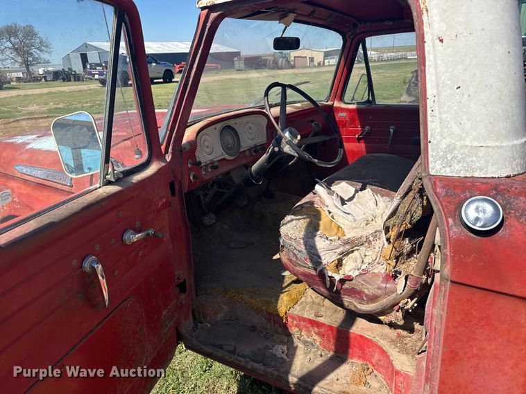 image for item FB7387 1962 Ford F250 pickup truck