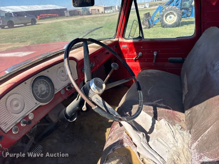 image for item FB7387 1962 Ford F250 pickup truck