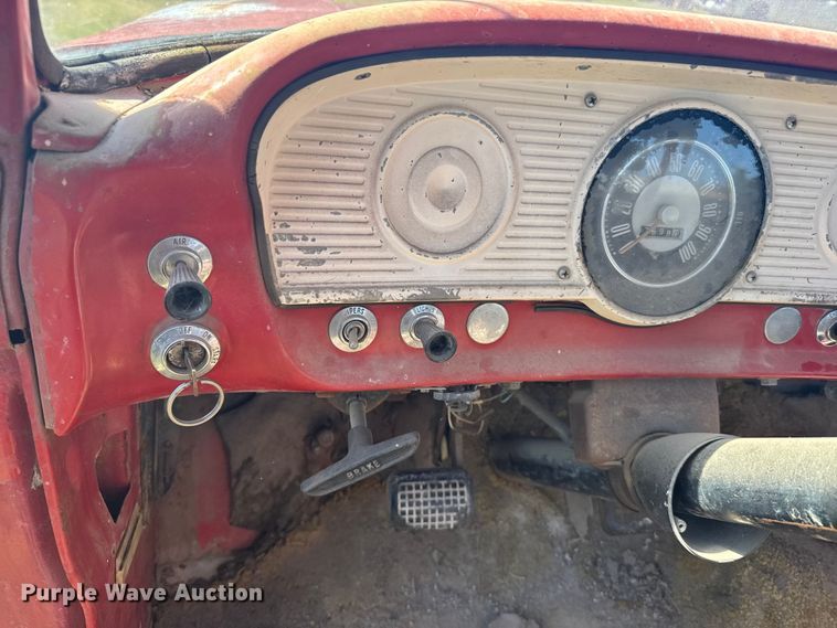 image for item FB7387 1962 Ford F250 pickup truck