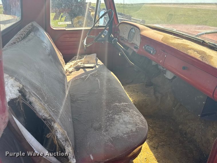 image for item FB7387 1962 Ford F250 pickup truck