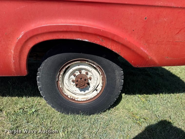 image for item FB7387 1962 Ford F250 pickup truck