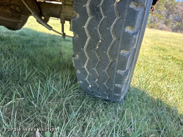 image for item FB7387 1962 Ford F250 pickup truck