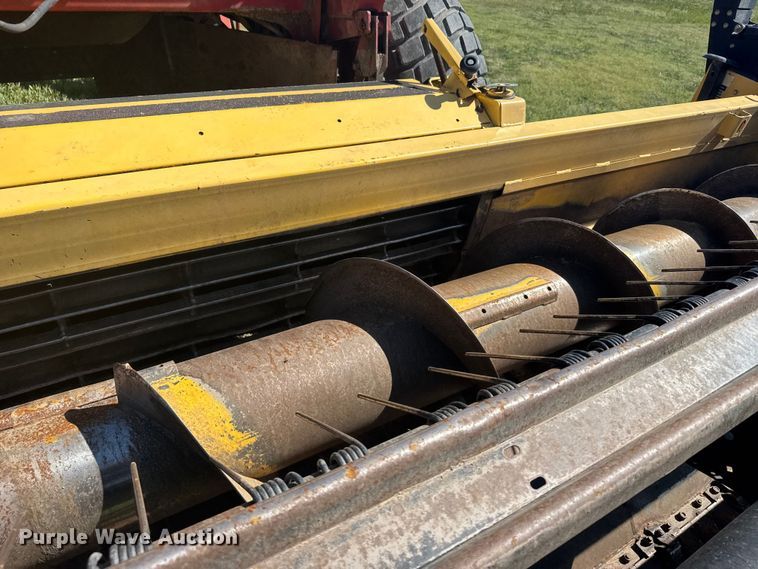 image for item FB7388 2001 New Holland HW320 swather / windrower