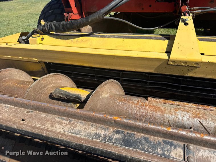 image for item FB7388 2001 New Holland HW320 swather / windrower