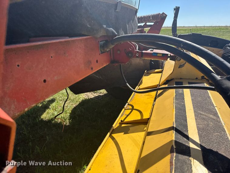 image for item FB7388 2001 New Holland HW320 swather / windrower