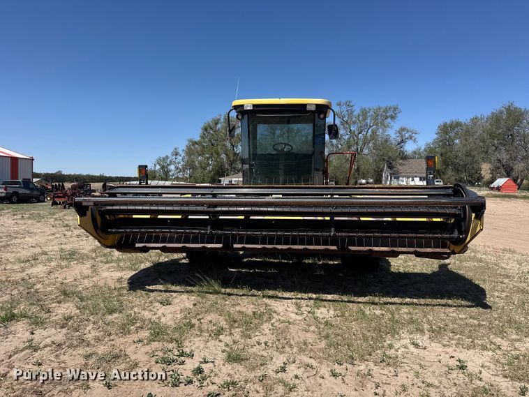 image for item FB7391 1996 Hew Holand 2550 swather / windrower