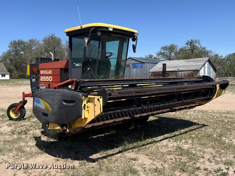 image for item FB7391 1996 Hew Holand 2550 swather / windrower