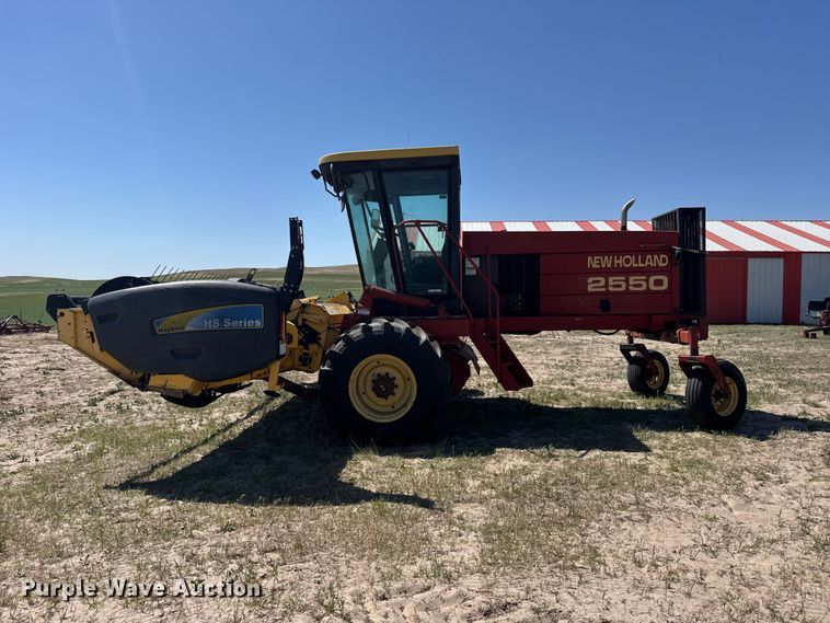 image for item FB7391 1996 Hew Holand 2550 swather / windrower